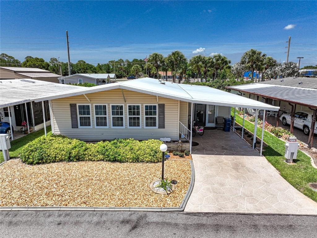 181 Lazy River Rd., North Port, FL 34287