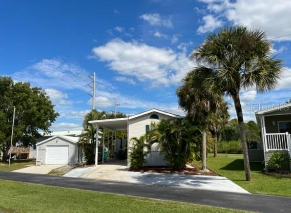 3112 Bayside Pkwy., Punta Gorda, FL 33982