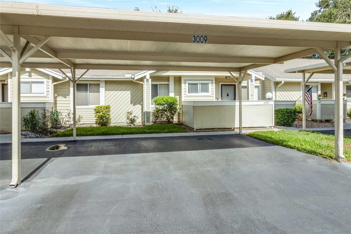 3009 Seawind Cir. #11-B, Venice, FL 34293