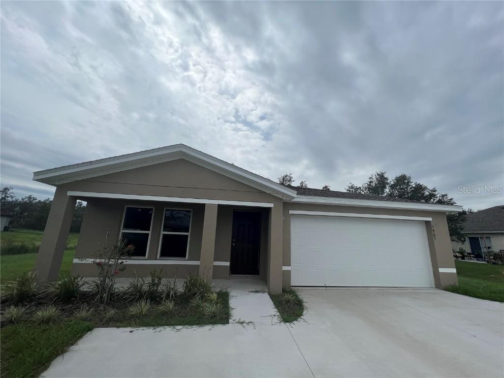 1905 Manatee Dr., Poinciana, FL 34759