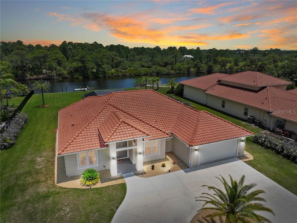 13295 Eisenhower Dr., Port Charlotte, FL 33953