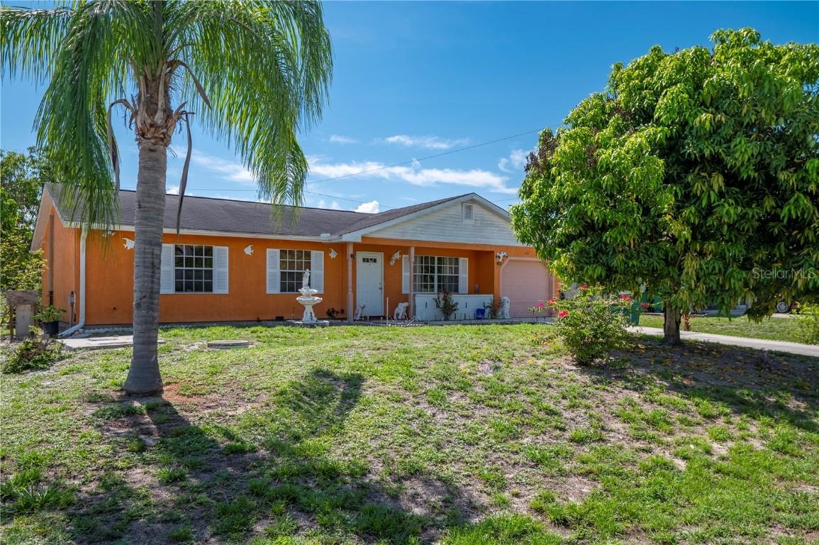 431 Lenoir St., Port Charlotte, FL 33948