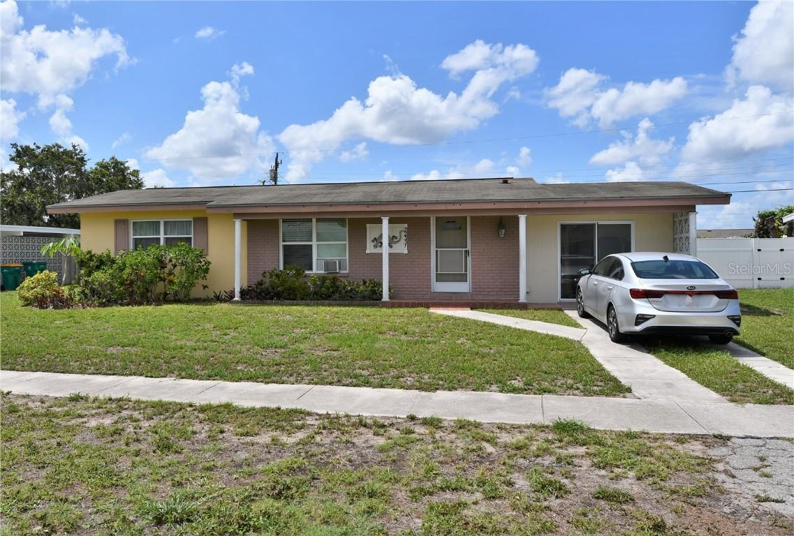22331 Laramore Ave., Port Charlotte, FL 33952