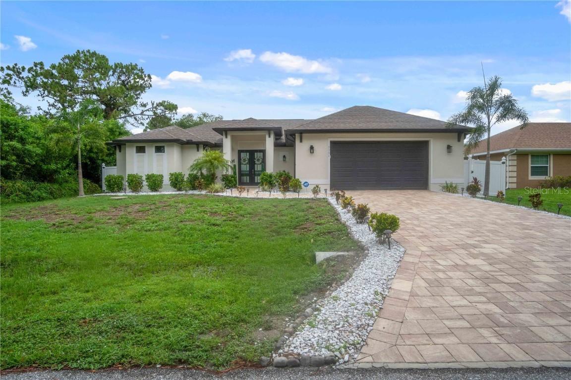 8081 Dimstead St., Port Charlotte, FL 33981
