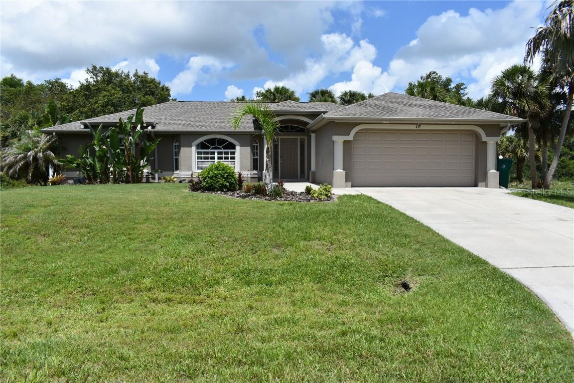 317 Liddy St., Port Charlotte, FL 33954