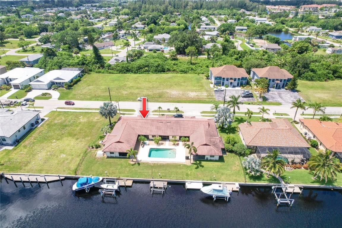 2732 Magdalina Dr. #D, Punta Gorda, FL 33950