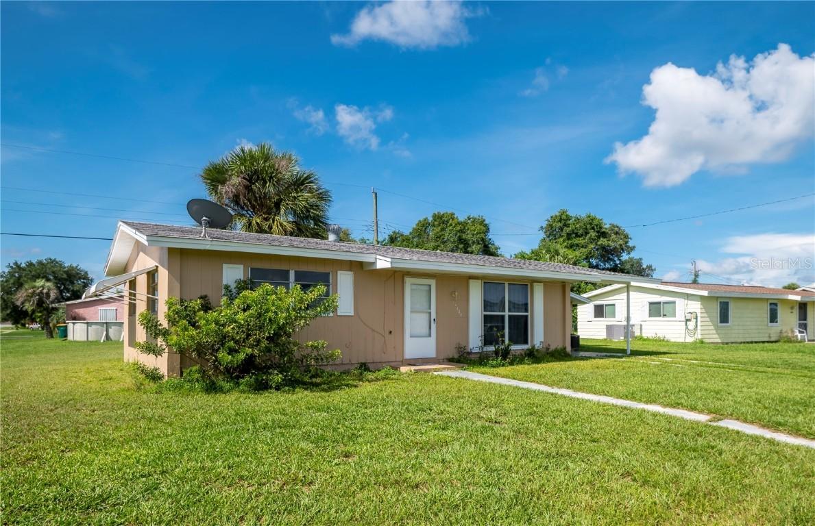 22149 Breezeswept Ave., Port Charlotte, FL 33952