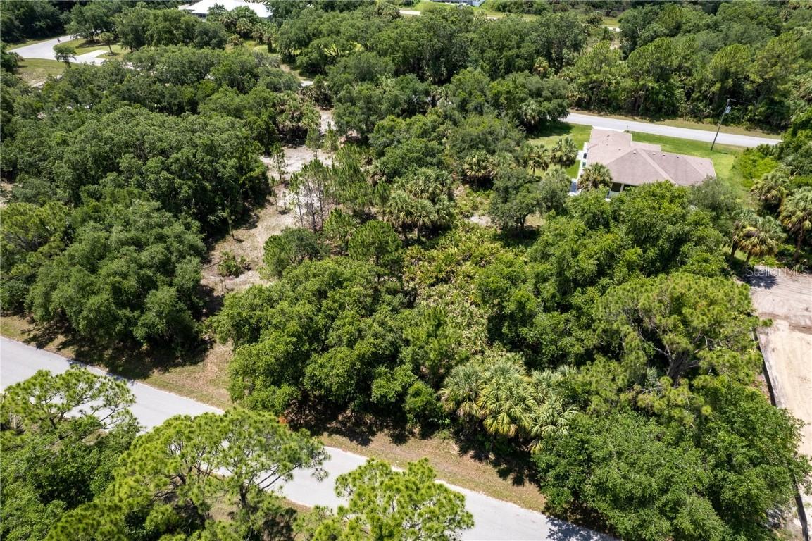 19069 Wilton Ave., Port Charlotte, FL 33954