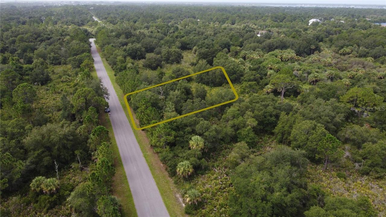 2147 Westwind St., Port Charlotte, FL 33953