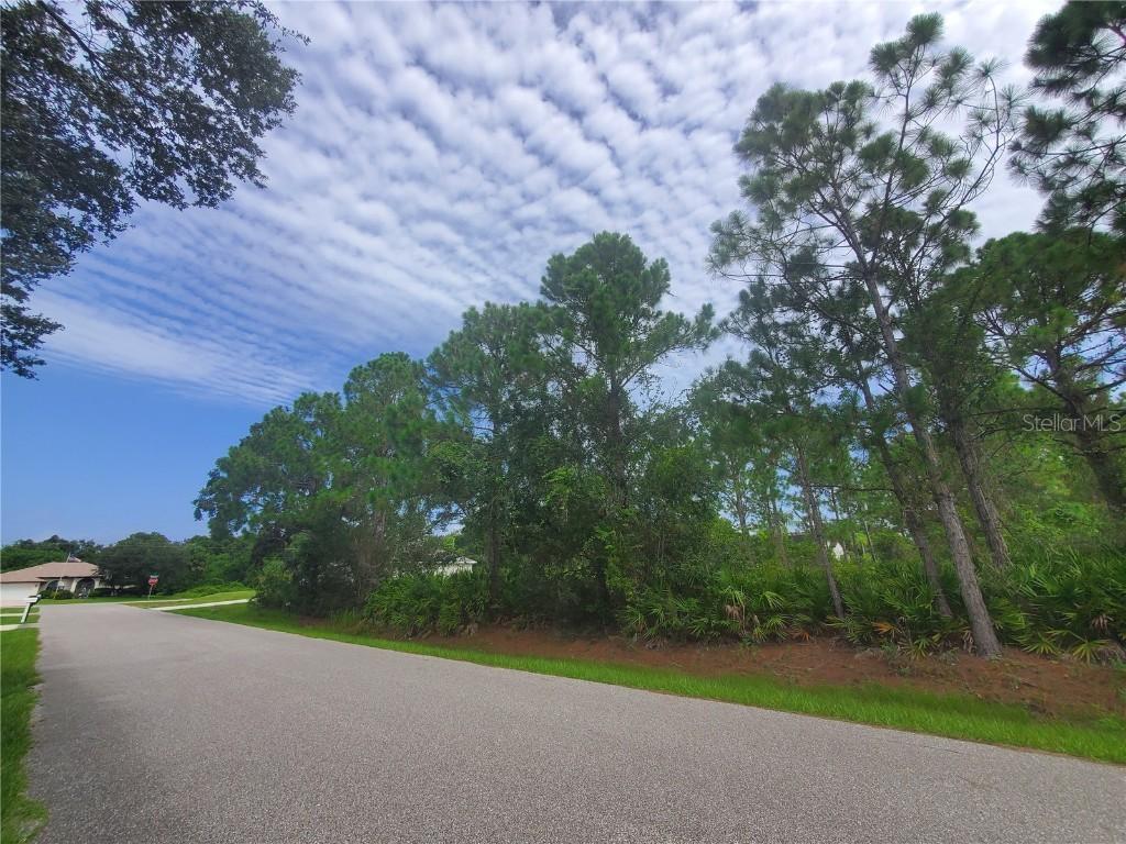 23154 Alaska Ave., Port Charlotte, FL 33952
