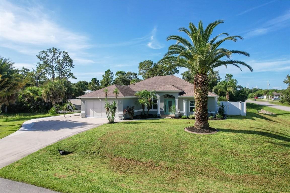 2605 Pomona Ave., North Port, FL 34288