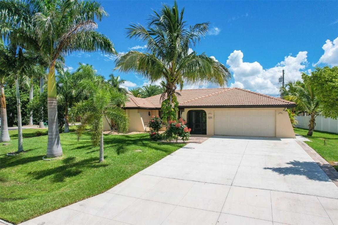 5190 Yahner Ln., Port Charlotte, FL 33981