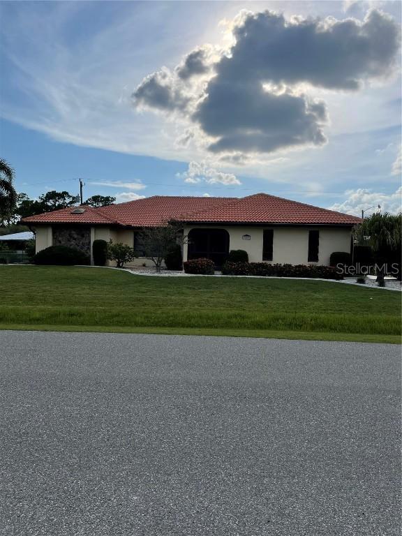 1305 Algiers St., Port Charlotte, FL 33980