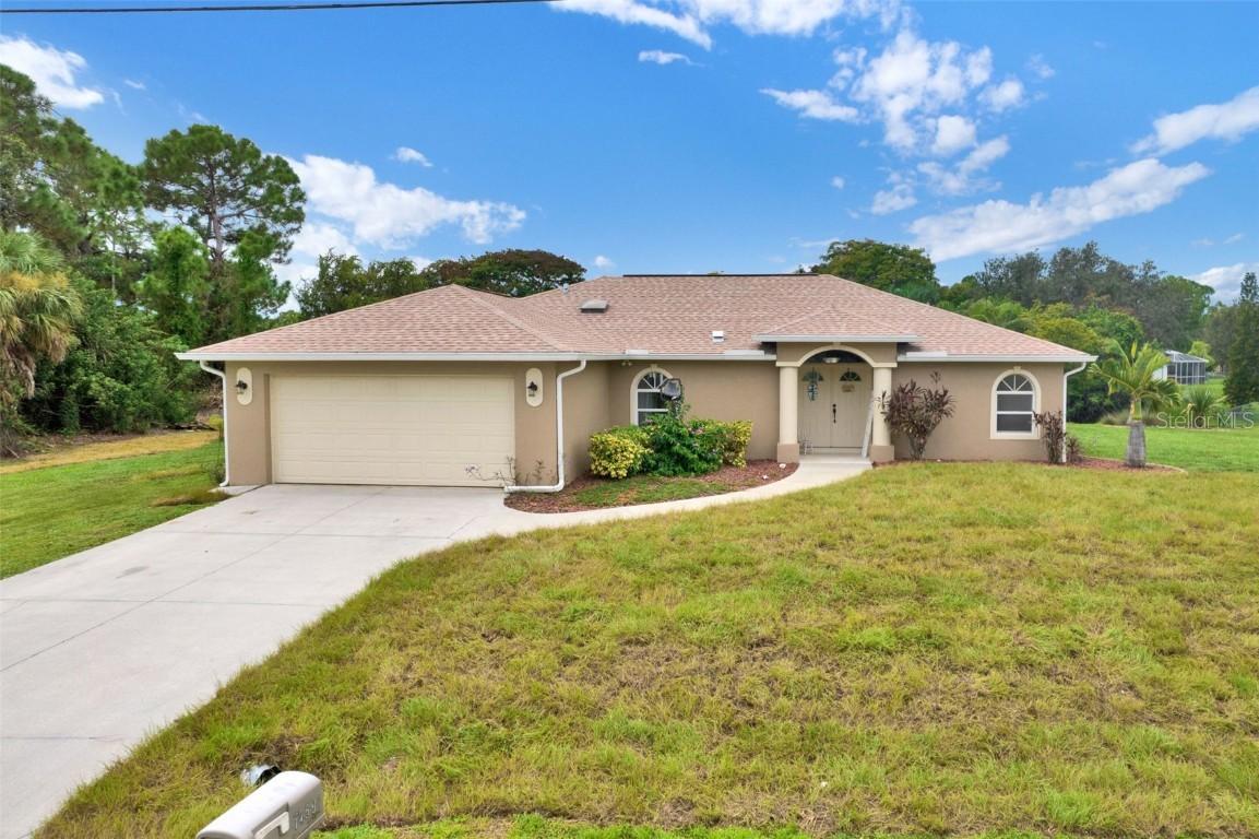 7459 Regina Dr., Englewood, FL 34224