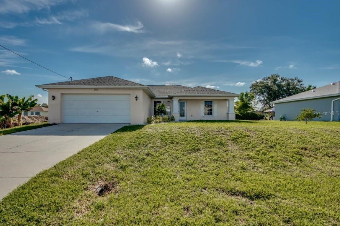 2519 NE 6th Pl., Cape Coral, FL 33909