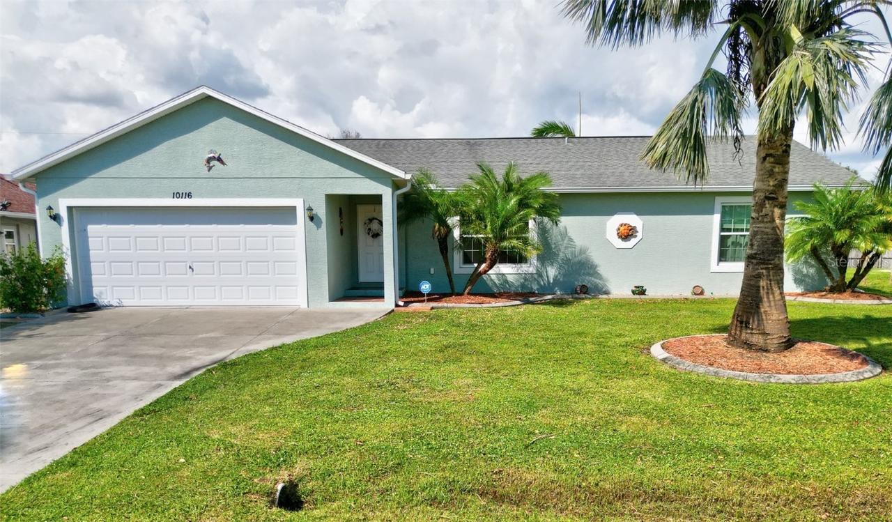 10116 Alexandria Ave., Englewood, FL 34224