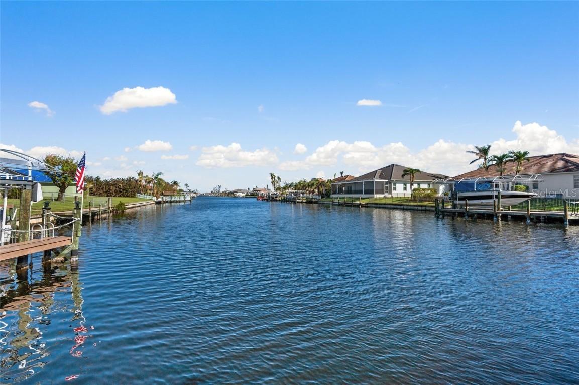 2015 El Dorado Pkwy., Cape Coral, FL 33914
