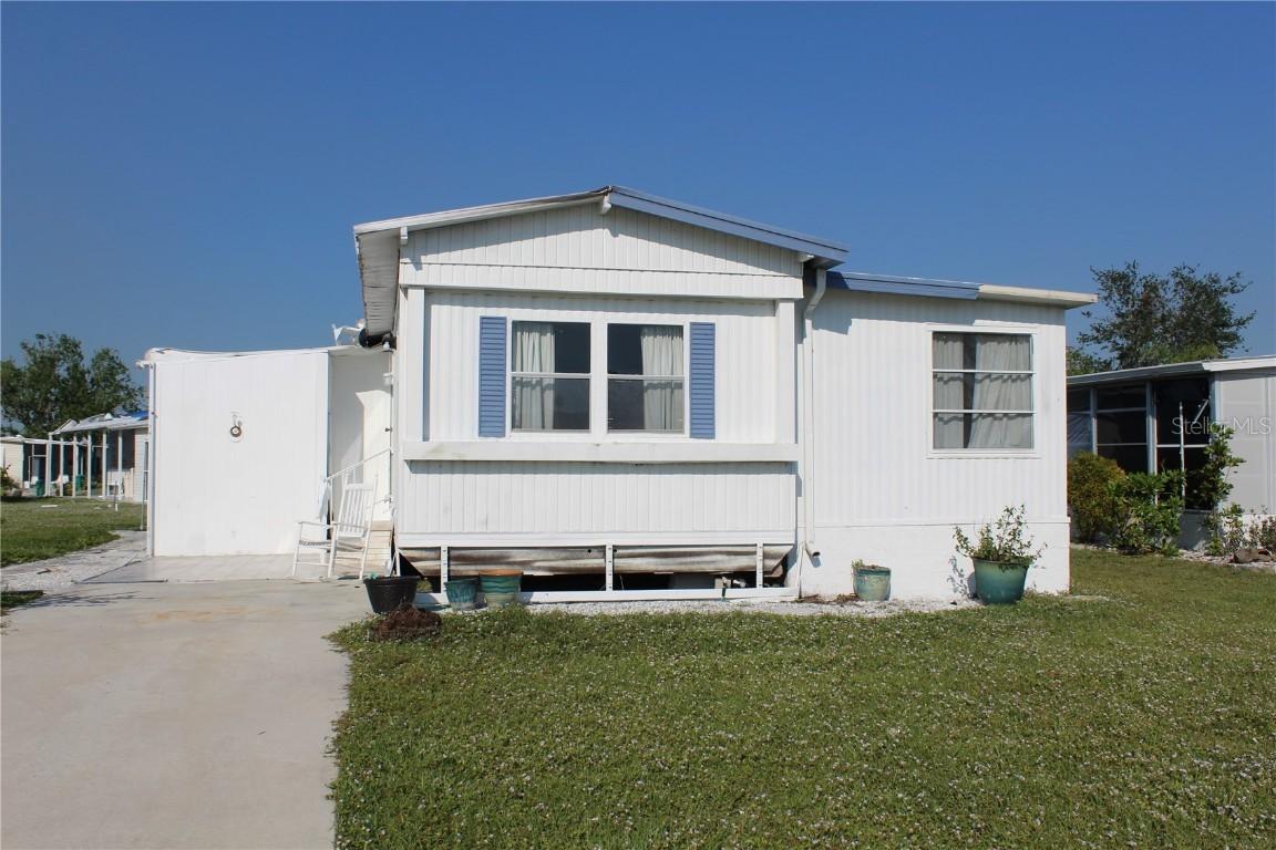 7623 Ratan Cir., Port Charlotte, FL 33981