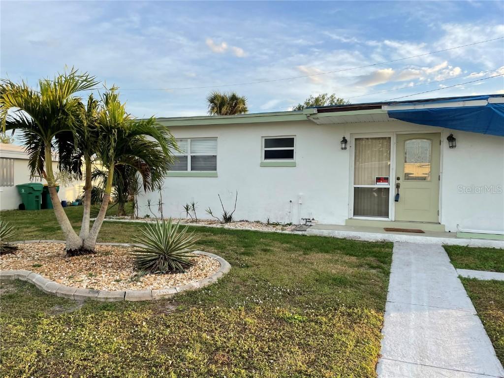 22047 Gatewood Ave., Port Charlotte, FL 33952