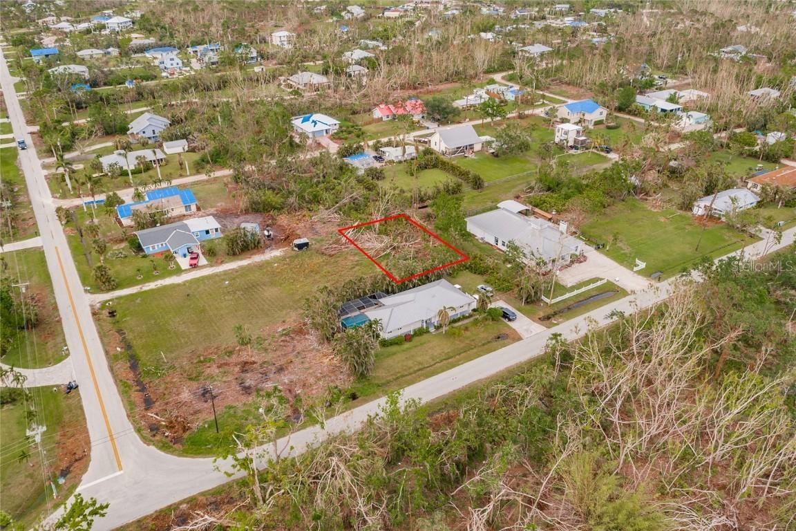 7463 Hibiscus Ave., Bokeelia, FL 33922