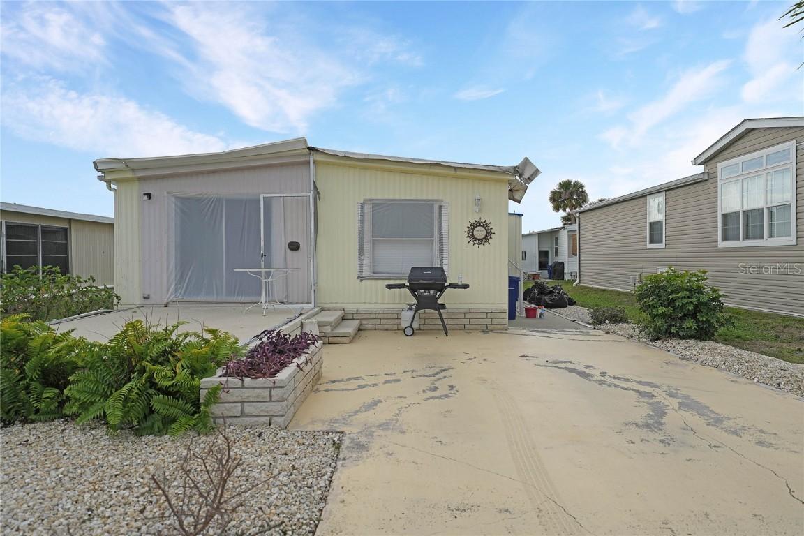 110 Tobago Way, North Port, FL 34287