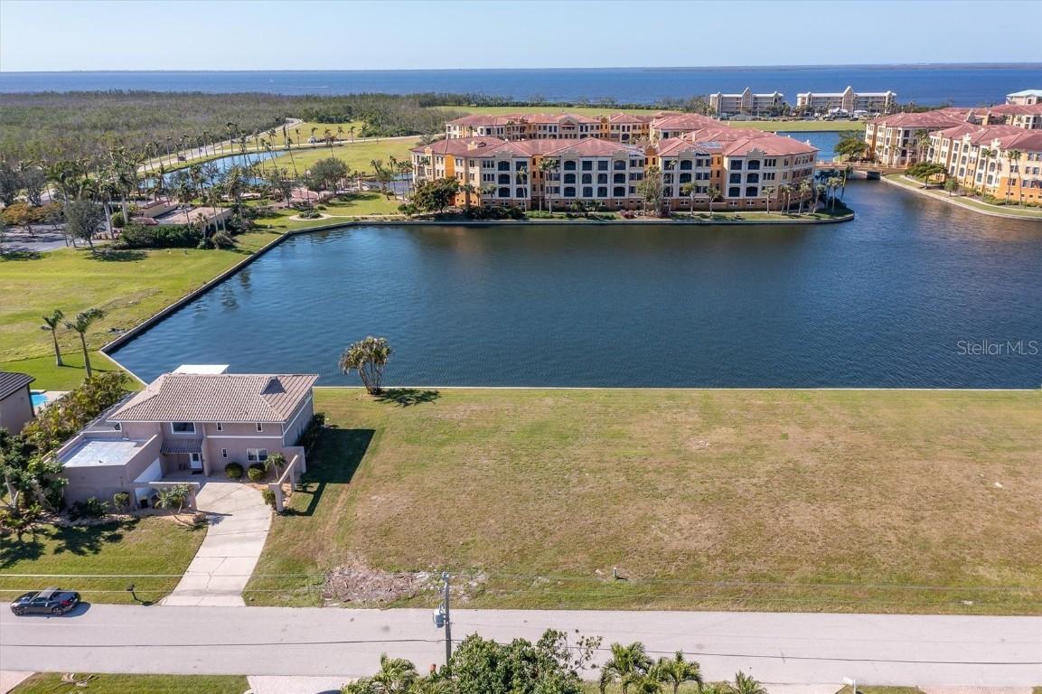 169 Colony Point Dr., Punta Gorda, FL 33950