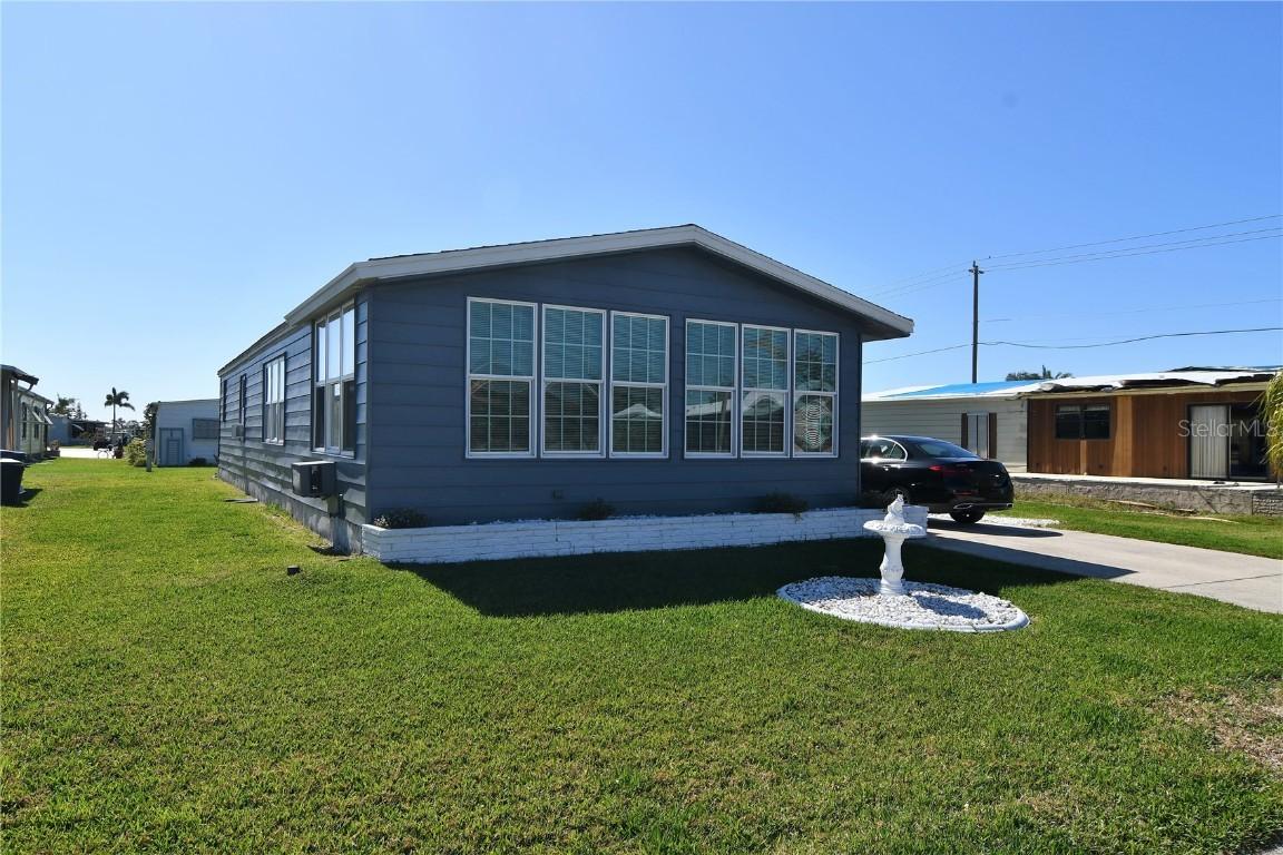 371 Catamaran Ct., North Port, FL 34287