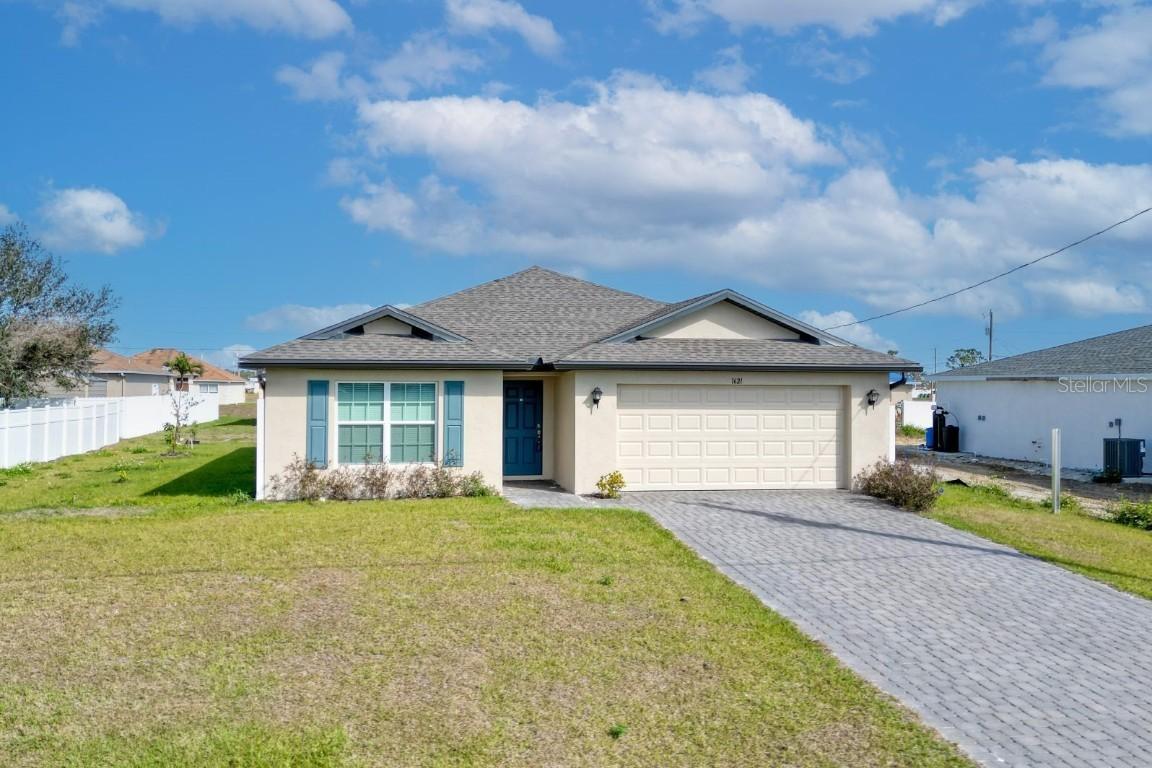 1621 NW 18th Ter., Cape Coral, FL 33993