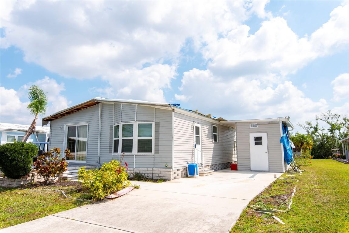 748 Riverview Cir., North Port, FL 34287