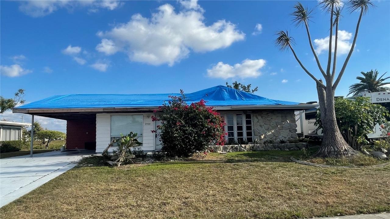 2408 Starlite Ln., Port Charlotte, FL 33952