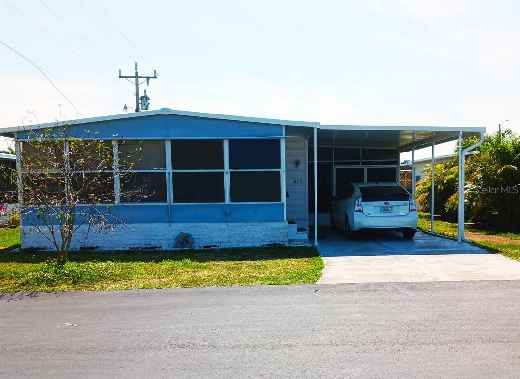 675 Coral Ln., North Fort Myers, FL 33917