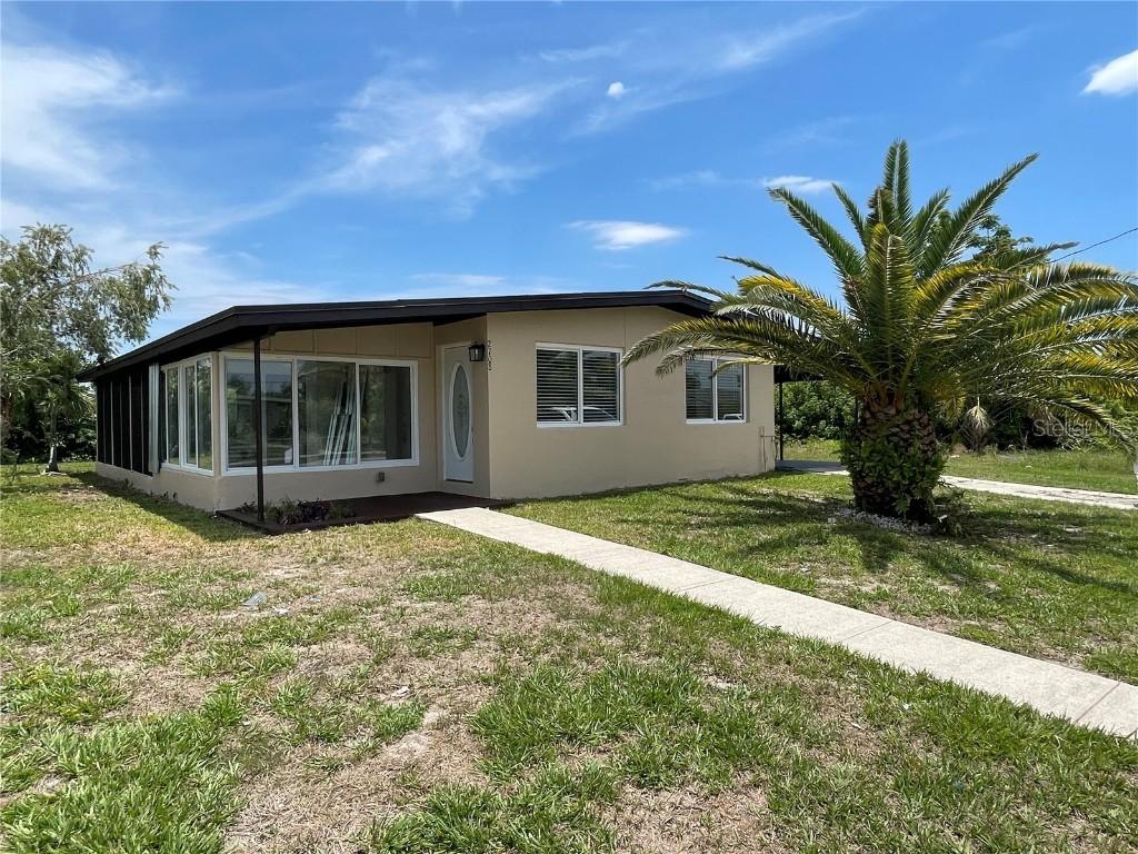 2708 Starlite Ln., Port Charlotte, FL 33952