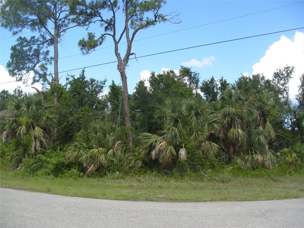 Kenoska St., North Port, FL 34288
