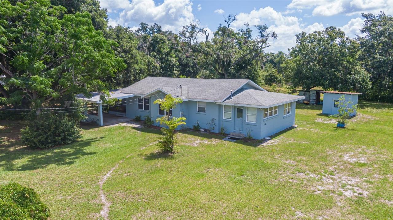 3040 Stewart St., Lakeland, FL 33803