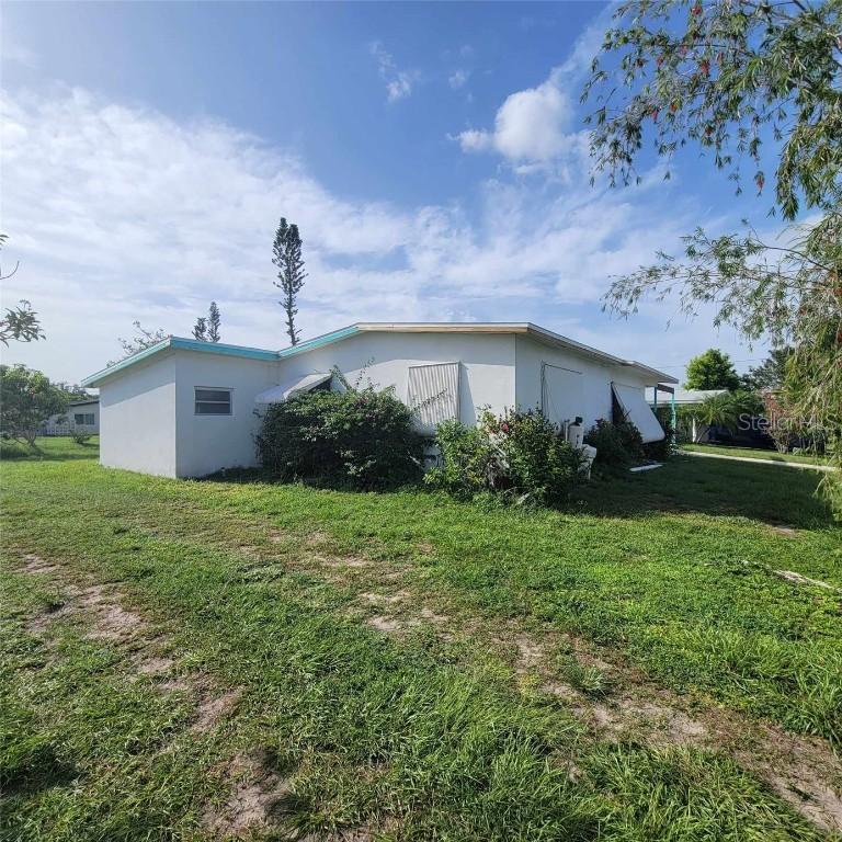 22058 Hernando Ave., Port Charlotte, FL 33952