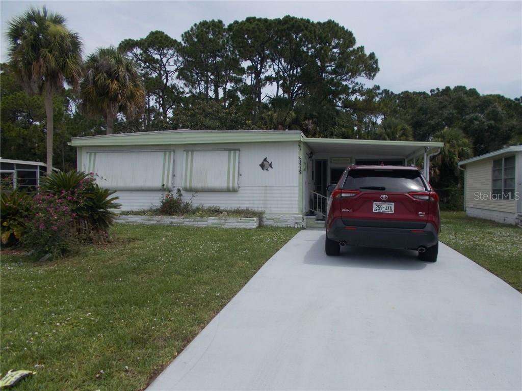 5472 Holiday Park Blvd., North Port, FL 34287