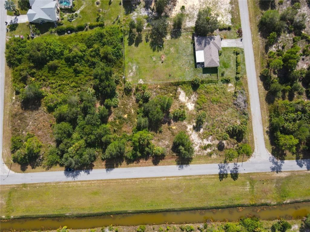 3202 E 12th St., Lehigh Acres, FL 33972