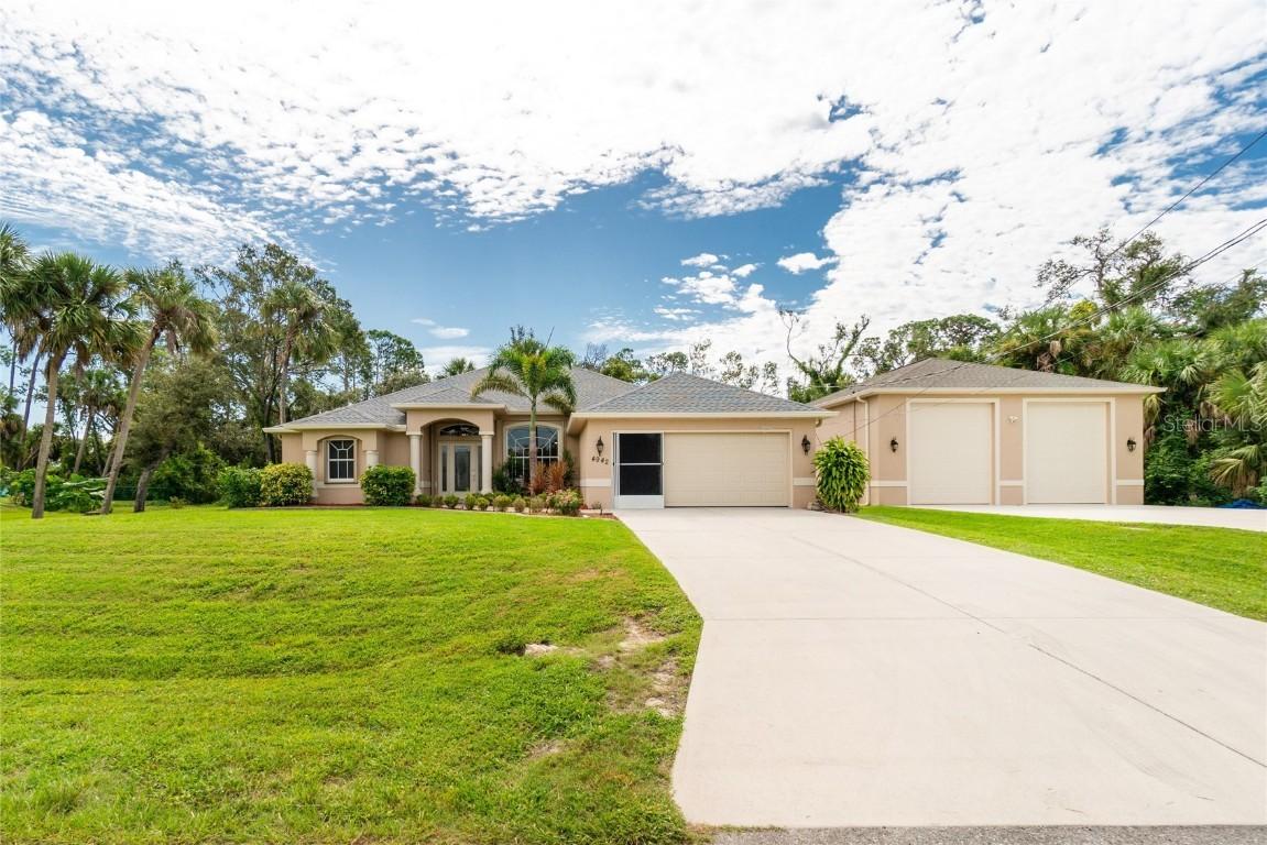 4942 Ariton Rd., North Port, FL 34288