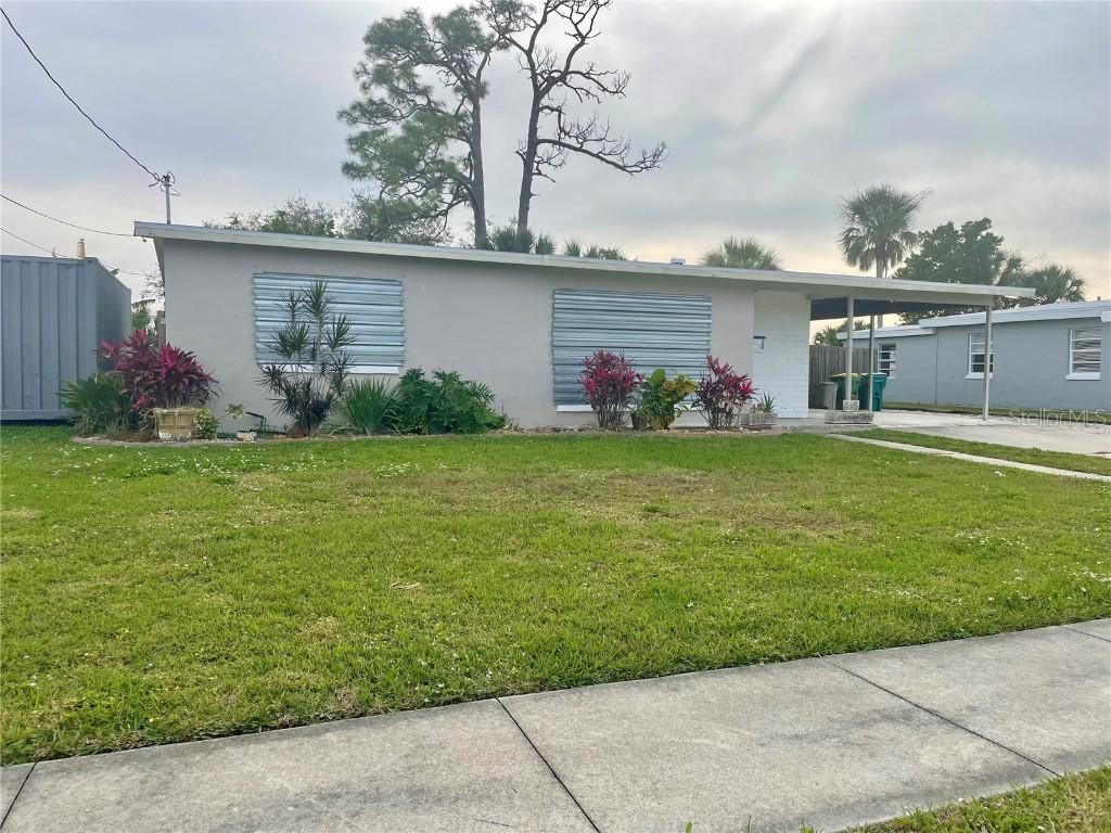21331 Gladis Ave., Port Charlotte, FL 33952