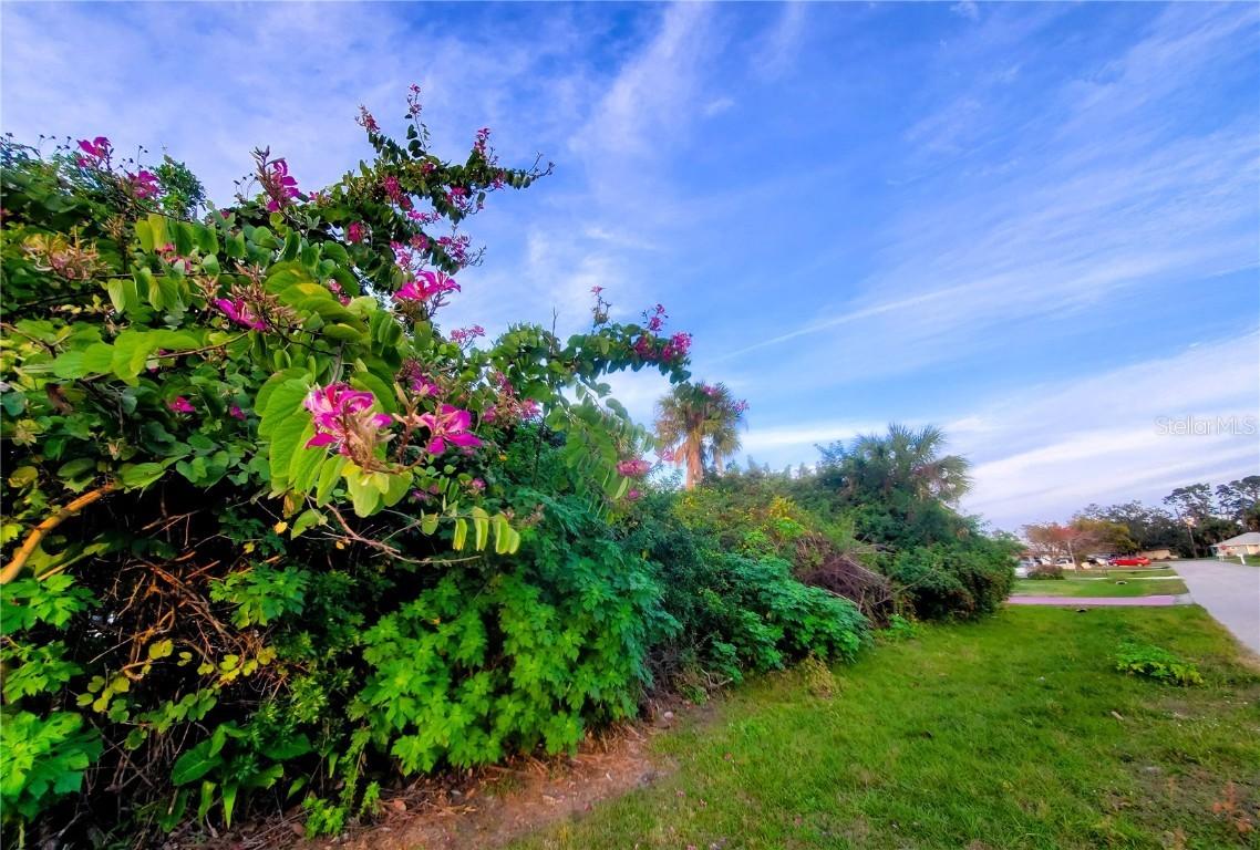 20578 Tappan Zee Dr., Port Charlotte, FL 33952