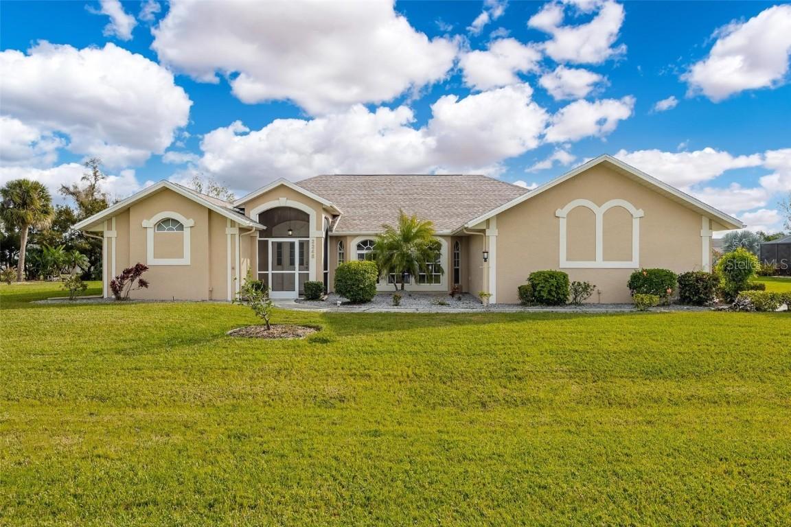 2246 Nuremberg Blvd., Punta Gorda, FL 33983