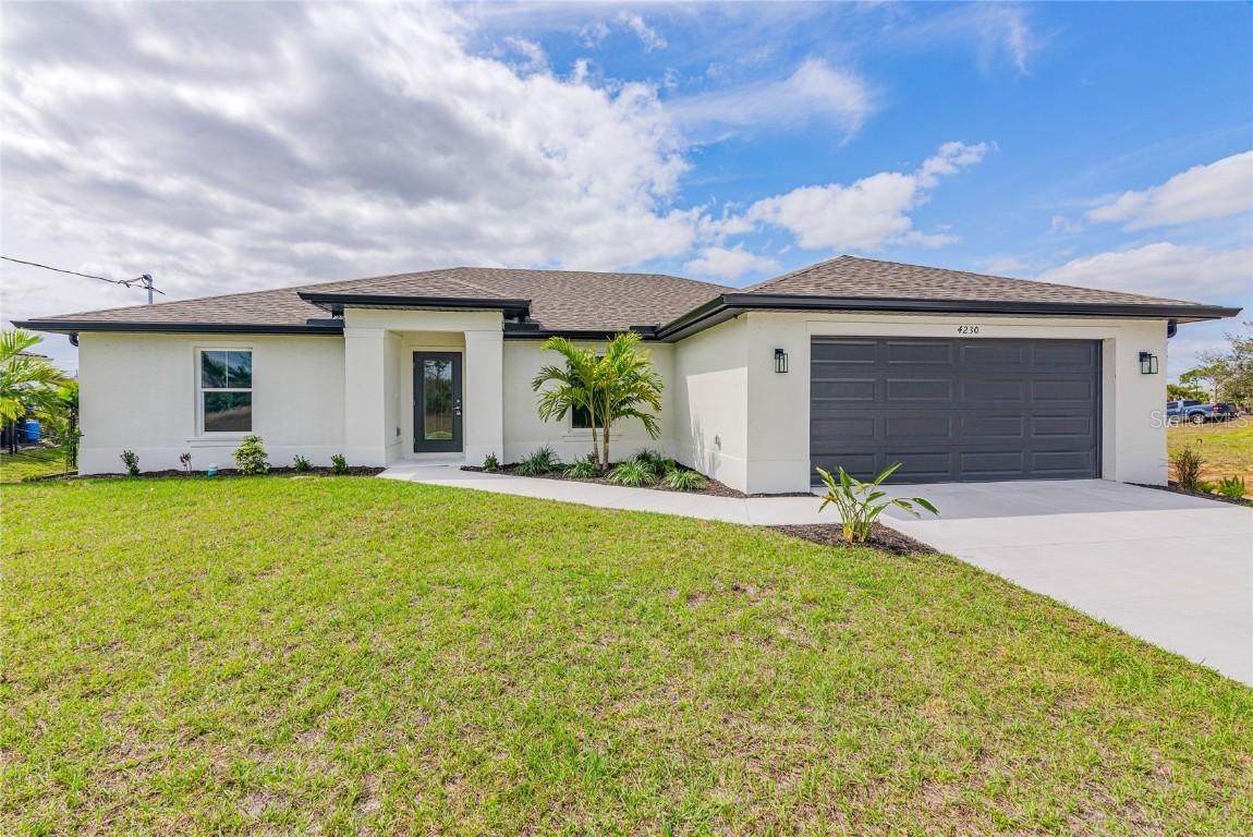 23359 Mcmanaway Ave., Port Charlotte, FL 33980
