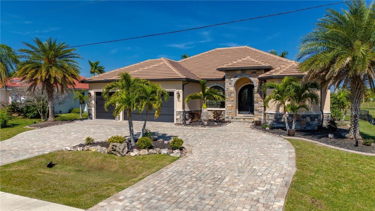 669 Monaco Dr., Punta Gorda, FL 33950