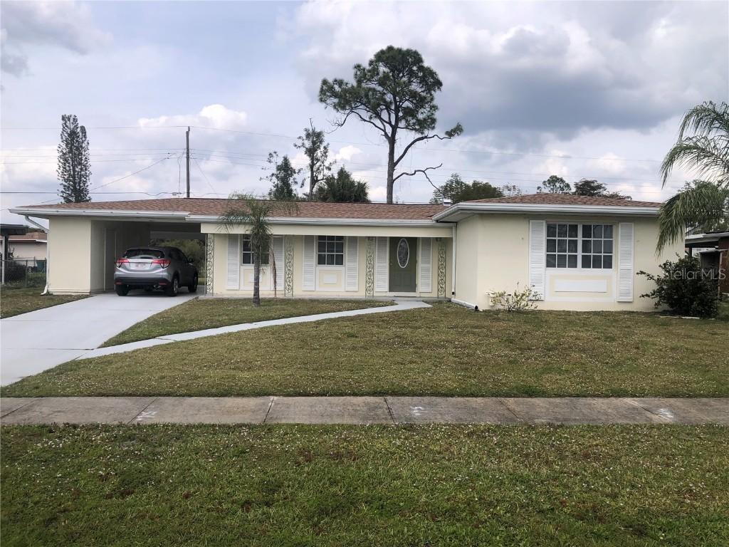 22296 Montrose Ave., Port Charlotte, FL 33952