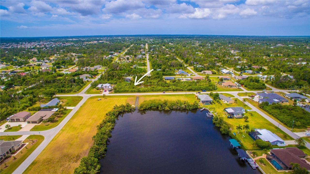 5698 David Blvd., Port Charlotte, FL 33981