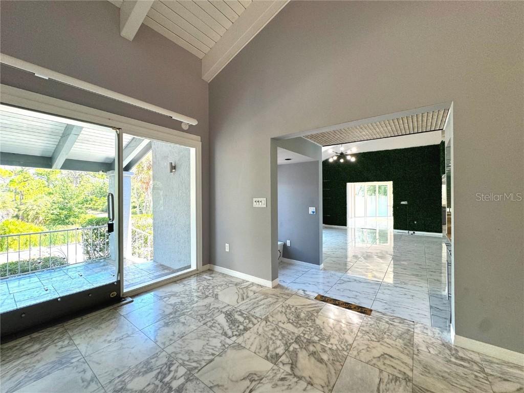 1185 Bayshore Dr., Englewood, FL 34223