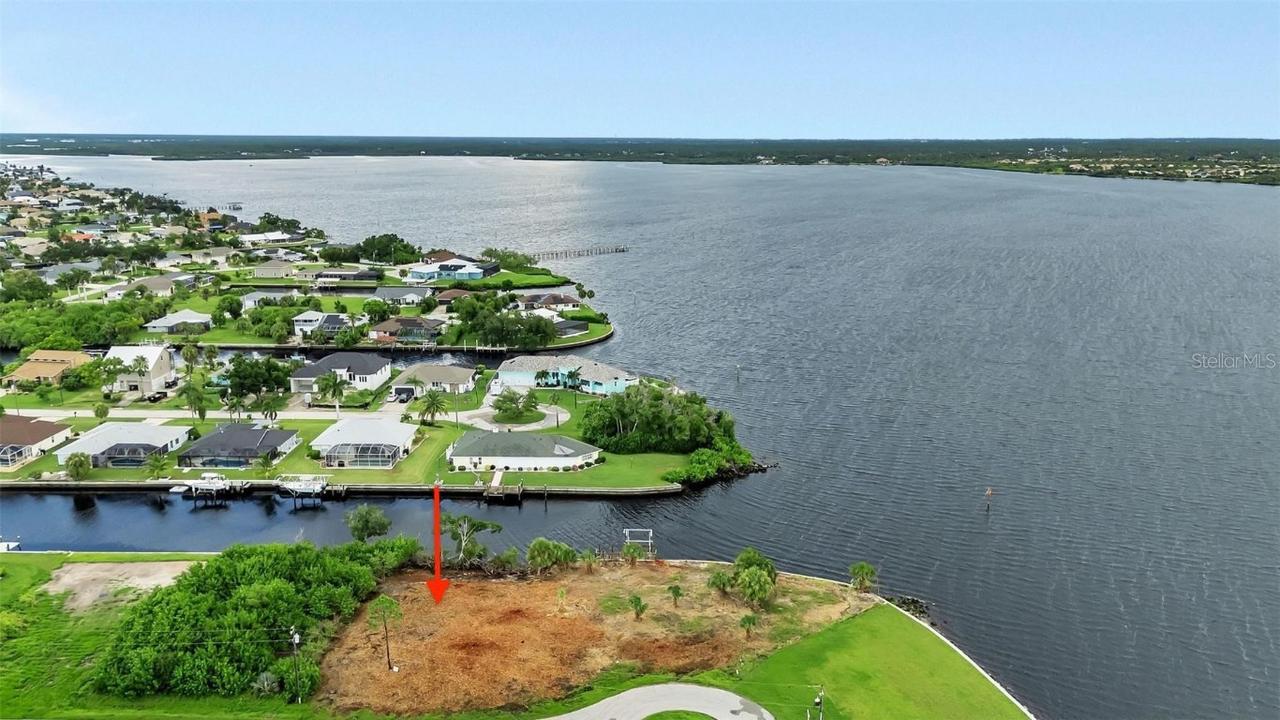 12430 Quinlan Ave., Port Charlotte, FL 33981