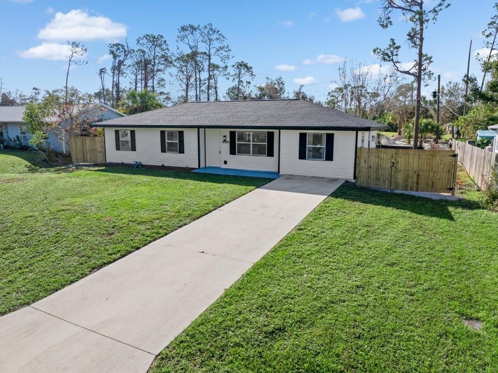 18289 Eblis Ave., Port Charlotte, FL 33948