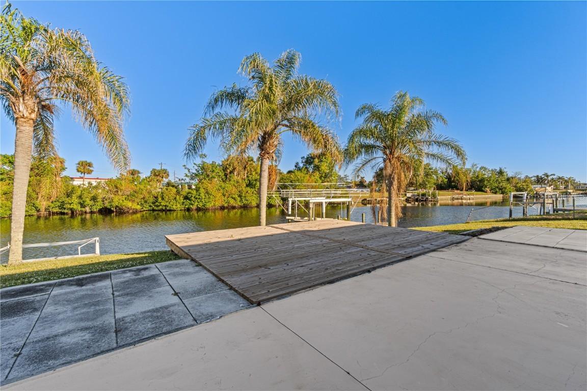130 Arlington Ct., Port Charlotte, FL 33952