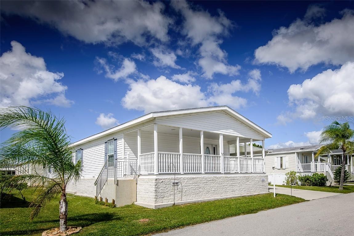 20 Amsterdam Ave., Punta Gorda, FL 33950